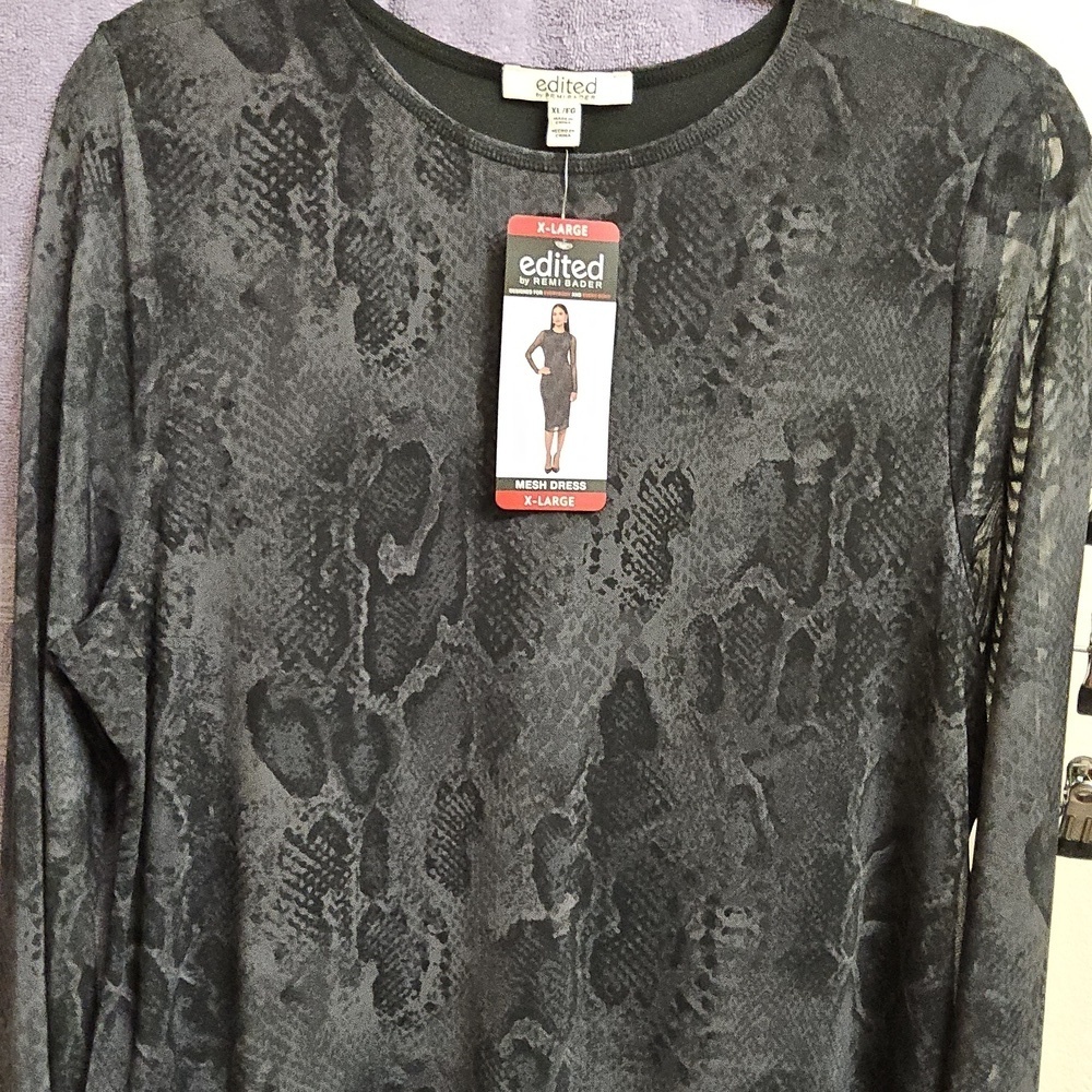 Chic Snake Print Midi Dress